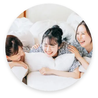 スッピンを見られるのが嫌で行けなかった旅行に行けた。